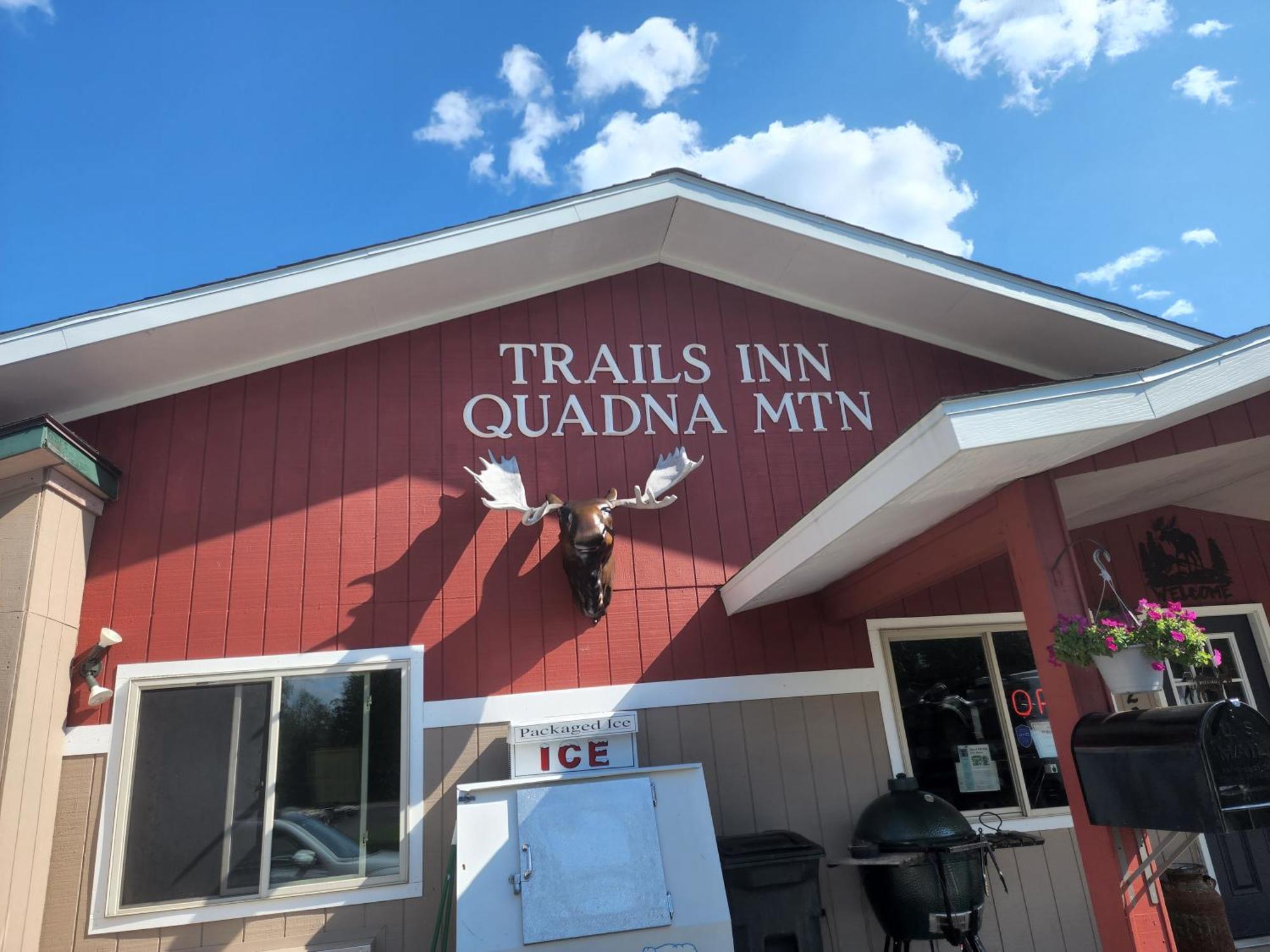 Trails Inn Quadna Mountain Motel & Rv Park Hill City Exterior foto