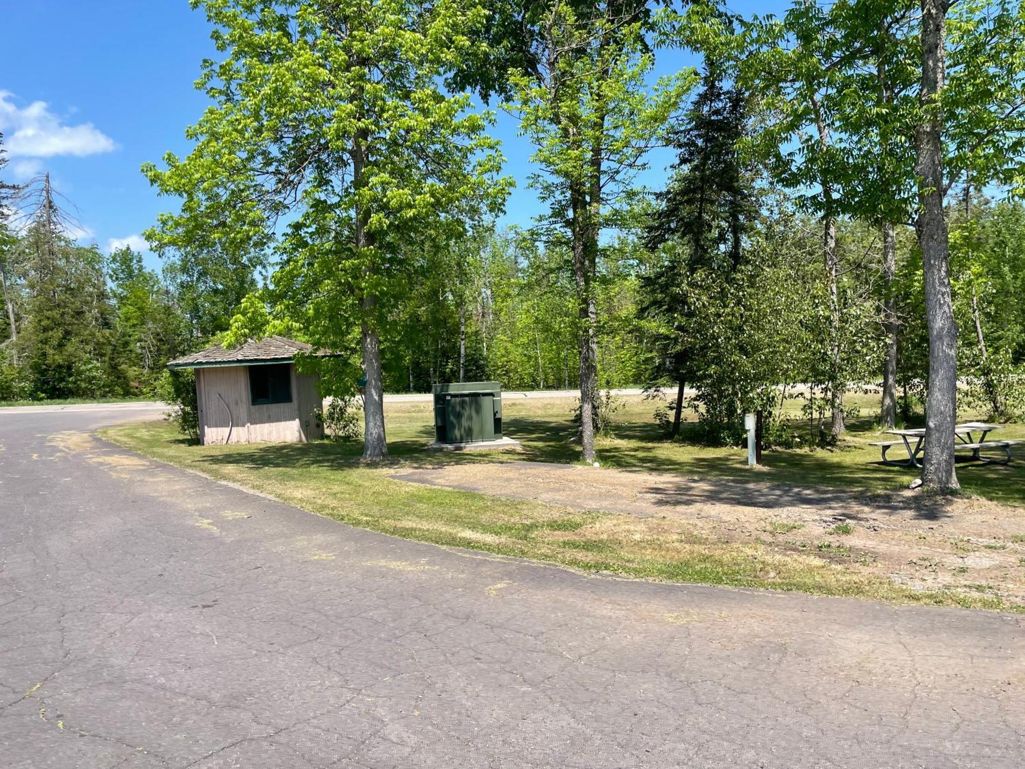 Trails Inn Quadna Mountain Motel & Rv Park Hill City Exterior foto