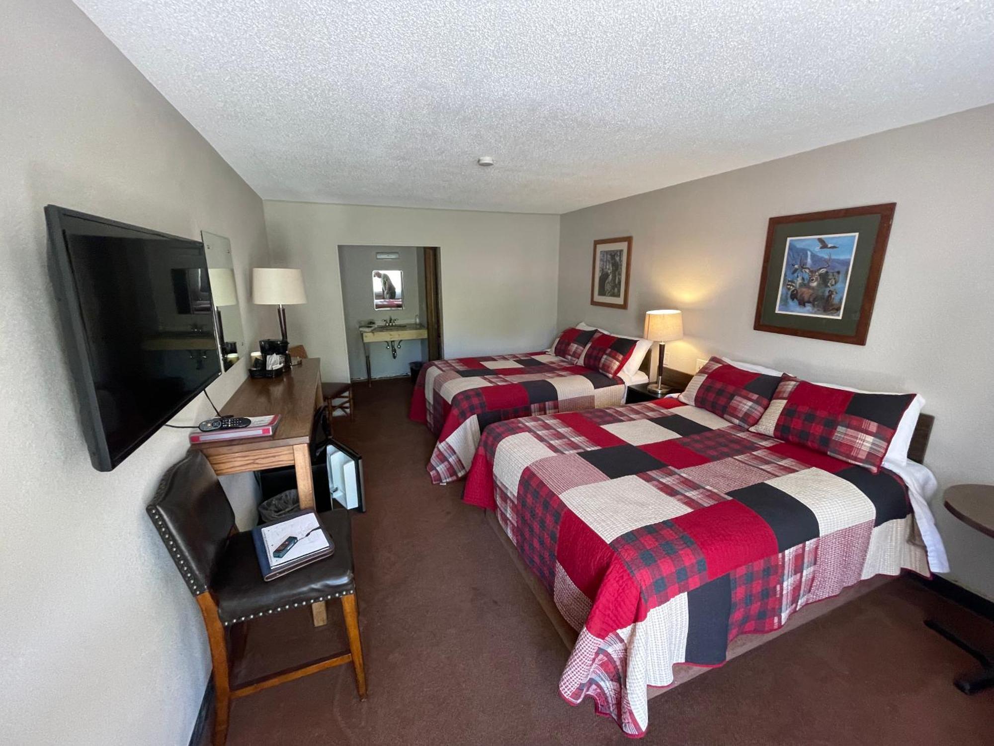 Trails Inn Quadna Mountain Motel & Rv Park Hill City Zimmer foto