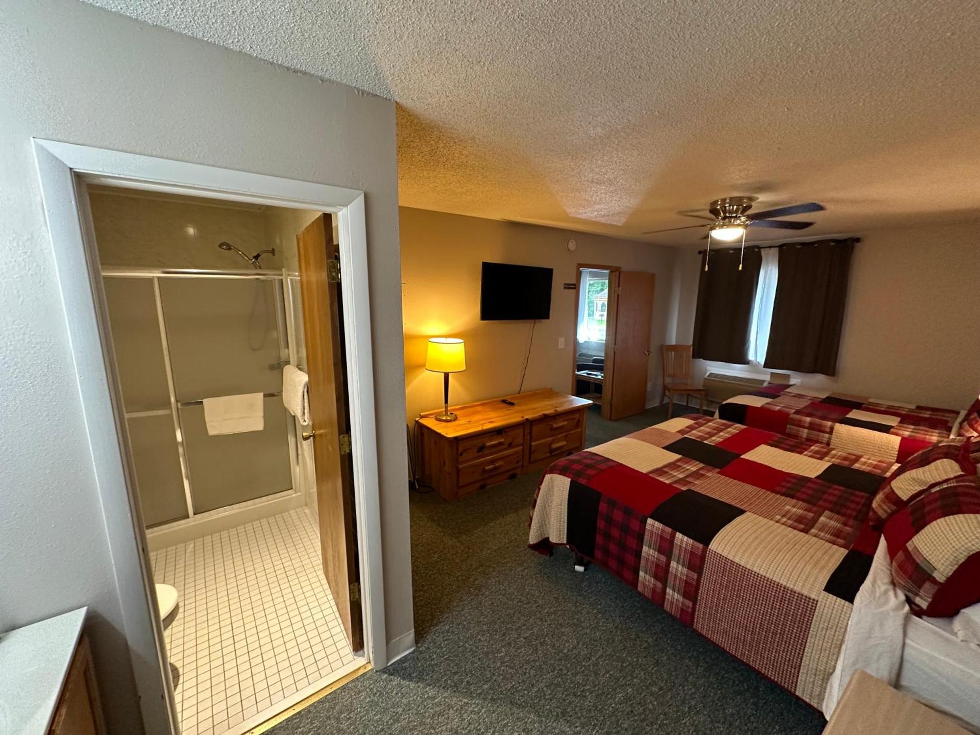Trails Inn Quadna Mountain Motel & Rv Park Hill City Zimmer foto