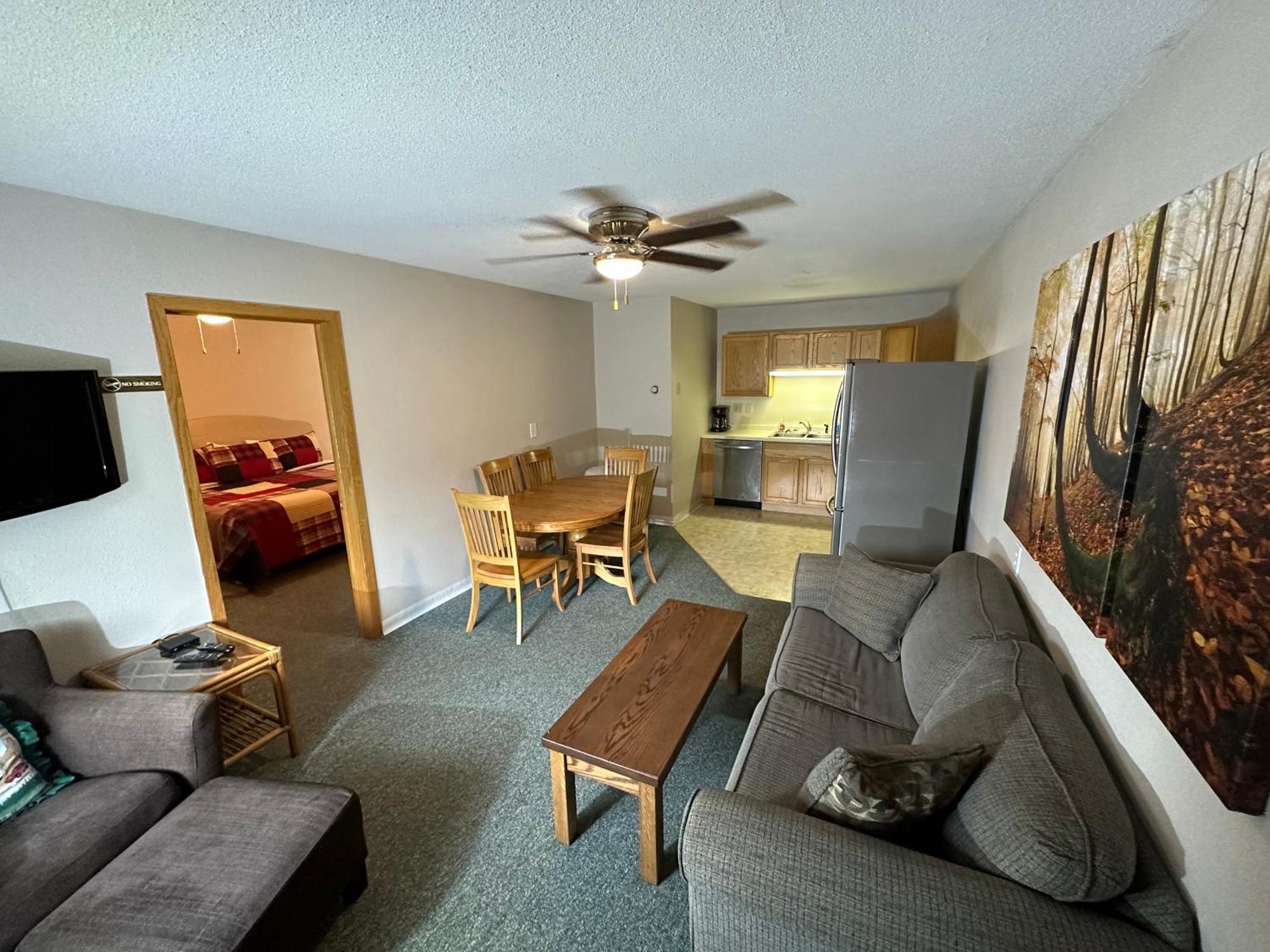 Trails Inn Quadna Mountain Motel & Rv Park Hill City Exterior foto