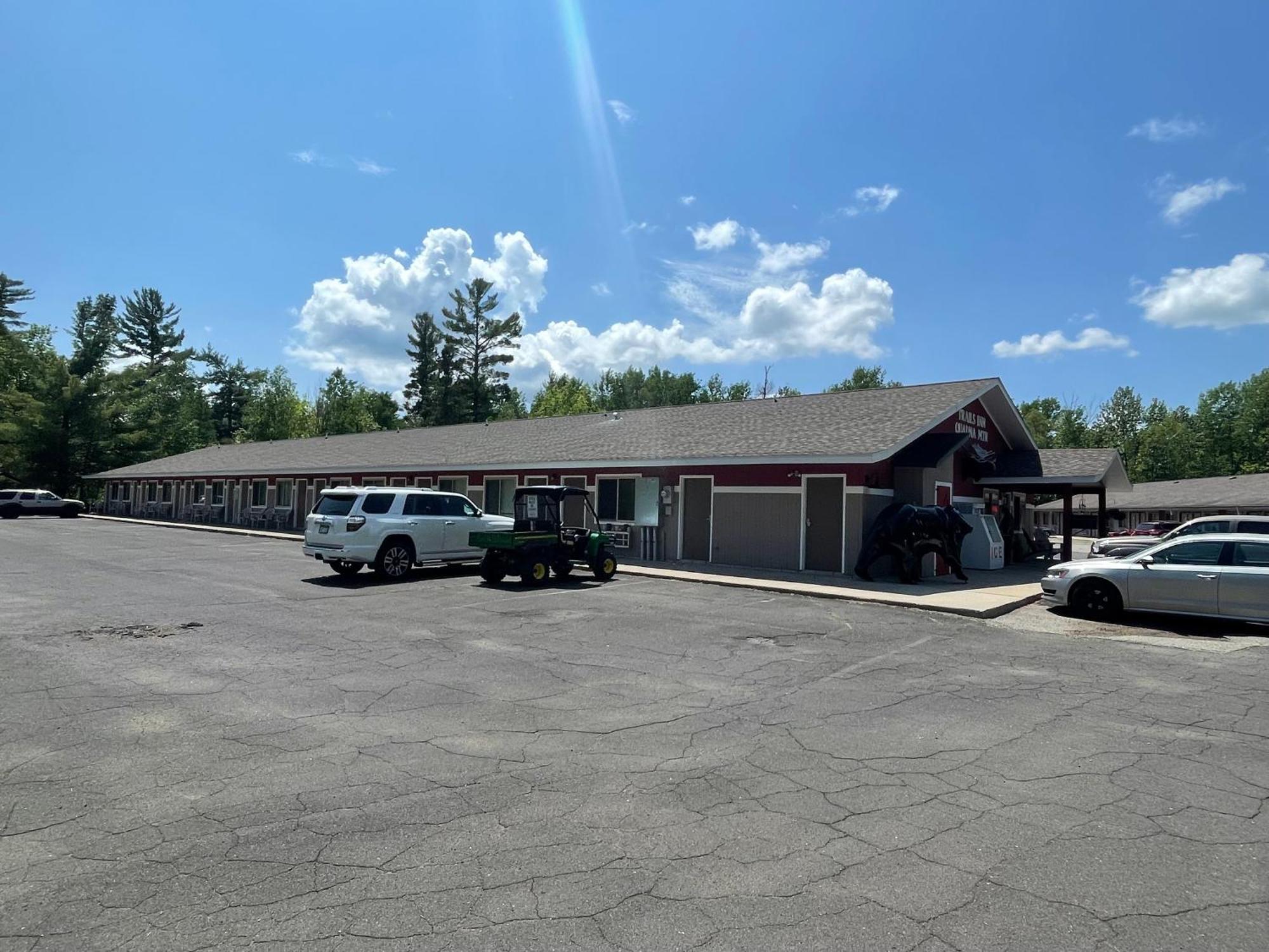 Trails Inn Quadna Mountain Motel & Rv Park Hill City Exterior foto